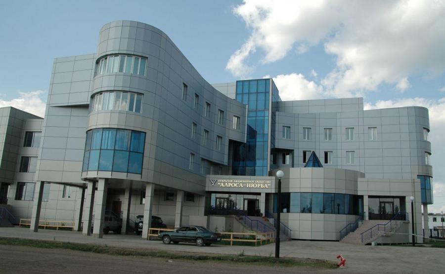 фото пианино в актовом зале